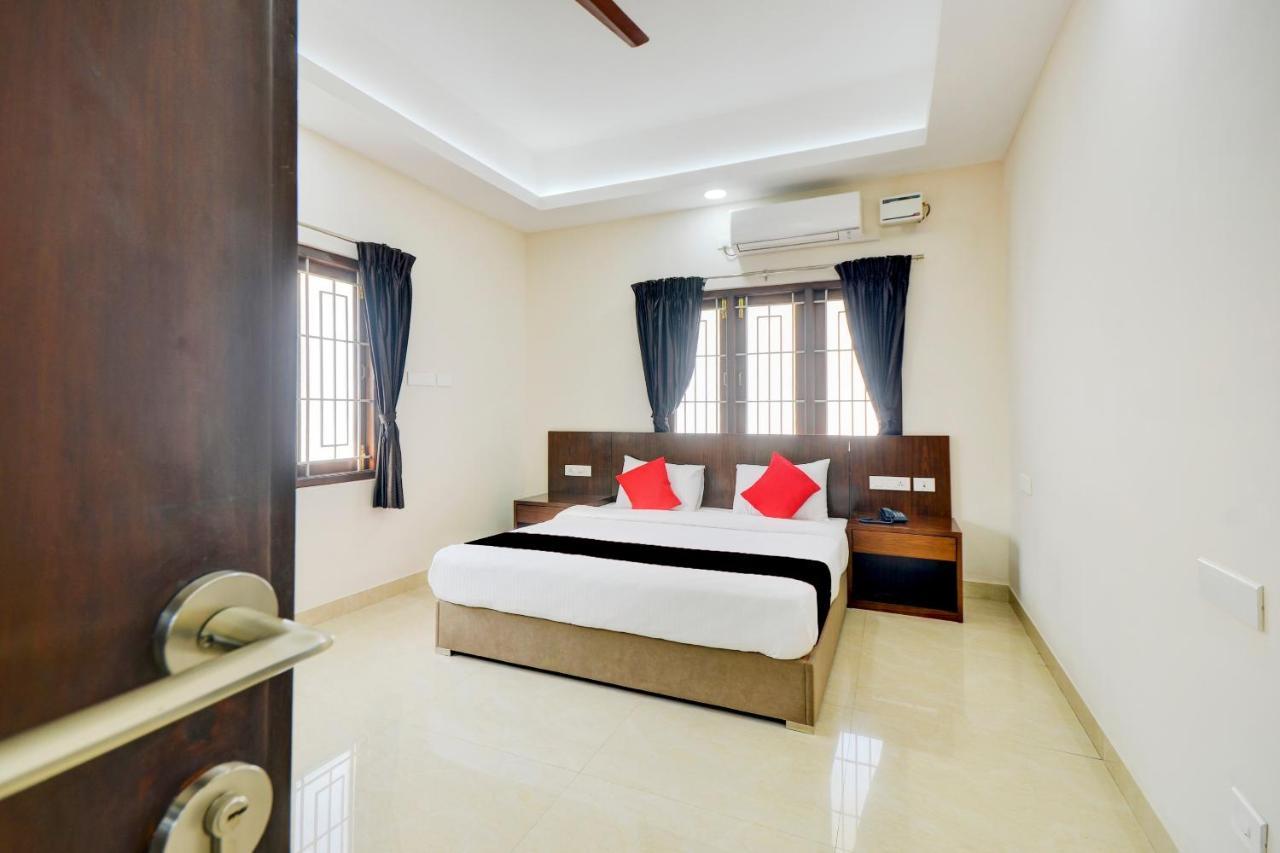 เมย์แฟร์ เซอร์วิซ อพาร์ตเมนต์ Hotel โคอิมบาทอร์ ภายนอก รูปภาพ